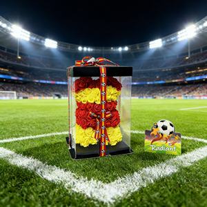 Ours en fleurs artificielles pour supporters de football espagnols avec ruban drapeau espagnol, cadeau idéal pour les passionnés de football dans un coffret cadeau - Product Image 1