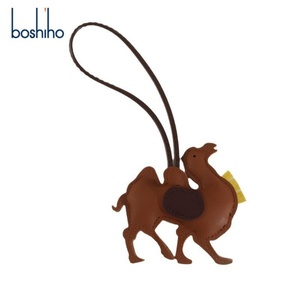Porte-clés en cuir personnalisé Boshiho, fait main, avec pendentif poney mignon, pour femme, idéal pour sac à main - Product Image 1