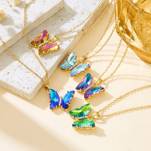 Collar con Colgante de Mariposa de Cristal <span class=keywords><strong>Aurora</strong></span> Boreal, Colgante de Cristal Iridiscente con Degradado, Joyería de Acero Inoxidable con Oro de 18k para Mujer - Product Image 4