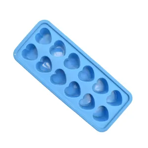 Wholesale non stick baking tools silicone cake mold chocolate mould ice tray 12 Heart-shaped Cake Mold