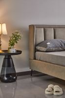 Nordisches Design Einfaches Luxus-Kingsize-Queen-Size-Doppelbett Lederkopfteil Hoher Plattform-Metallbettrahmen