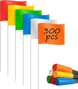 Drapeaux de marquage en PVC OEM haute visibilité 4*5*21 pouces pour projets d'ingénierie et d'aménagement paysager - Product Image 1