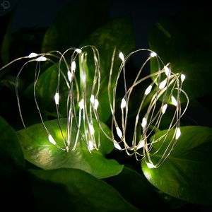 Guirnaldas LED Solares Blanco Cálido, 100 LED, Luces de Hadas con Cable de Cobre Impermeable, Luces Decorativas para Hogar, Fiesta, Jardín, Patio - Product Image 3