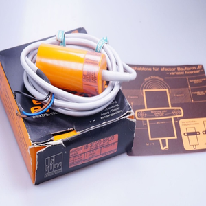 Sensor Inductivo Nuevo y Original IB-3020-BPOG S: 20MM Nb, Controlador de Programación PLC - Product Image 1