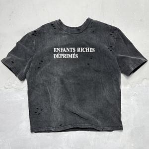 Camicia a maniche corte con scollo rotondo, stampa <span class=keywords><strong>verticale</strong></span>, logo classico con slogan, effetto lavaggio intenso e danni da invecchiamento - Product Image 1