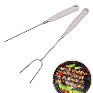 Fourchette de barbecue télescopique en acier inoxydable avec manche en <span class=keywords><strong>paille</strong></span> de blé en forme de U, accessoire de barbecue portable pour l'extérieur - Product Image 1