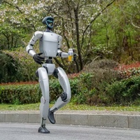 Escultura Humanoide Futurista de Acero Inoxidable Pulido, Estatua de Arte Científico-Ficción Moderna para Espacios Comerciales