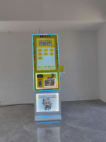 Máquina de Cambio de Monedas Inteligente sin Efectivo, Dispensador de Fichas con Pantalla Táctil y Código QR para Parques Infantiles Interiores FEC