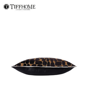 Funda de Almohada TiffHome Textiles Negra y Dorada, Diseño de Terciopelo Cortado con Patrón de <span class=keywords><strong>Roca</strong></span>, Cojín Cuadrado de Alta Gama, Cojín Lumbar Personalizable - Product Image 3