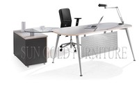 Mobilier commercial personnalisé Table pliante Bureau de bureau pour l'école de formation Utilisation en extérieur Conception de roue Chambre à coucher