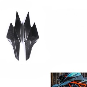 Carenado lateral delantero de fibra de carbono seca 3K para KTM 1290 Super Duke R 2020+ - Product Image 1