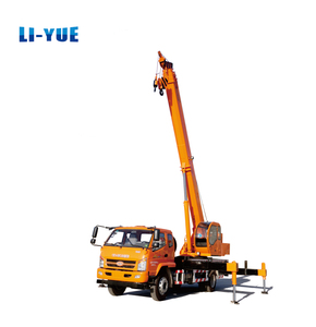 <span class=keywords><strong>Grue</strong></span> <span class=keywords><strong>mobile</strong></span> hydraulique chinoise 4x4 de 10 tonnes, best-seller, nouvelle <span class=keywords><strong>grue</strong></span> à bras droit hydraulique, moteur Weichai, composants principaux de l'engrenage - Product Image 3