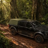 Couverture de benne de camion en aluminium, hardtop, pour Jeep Gladiator, avec porte-bagages de toit, étanche, verrouillable, OEM ODM