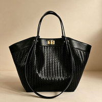Sac à main en PU pour femme, texture tressée, style français, luxe de niche, sac fourre-tout sophistiqué et polyvalent, sac panier, simplicité urbaine