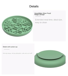 Nouveau Bol Anti-Glouton à Ventouse Flocon de Neige de Noël pour Chiens et Chats, Gamelle Anti-Glouton en Silicone pour Chiens et Chats - Product Image 3