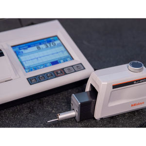 Mitutoyo Surftest Probador de rugosidad digital portátil, sección transversal de 50 mm - Product Image 2