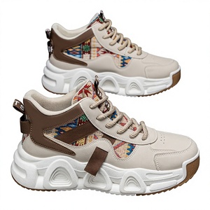 Scarpe Primaverili da Uomo, Sneakers Trendy da Studente con Suola Spessa, Stile Martin, Originali, Sportive, Traspiranti, Comode, Alte - Product Image 1