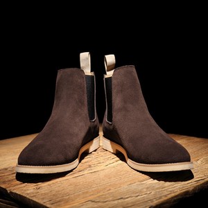 Botas Chelsea para hombre y mujer, de gamuza sintética, con punta redonda, sin cordones, transpirables, con suela de goma, para uso casual de otoño - Product Image 1