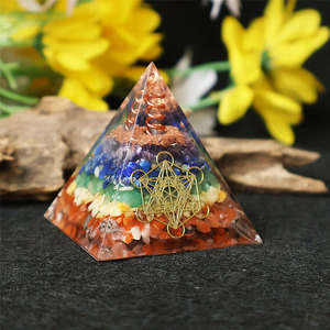 Pietra Naturale per Decorazione Casa 5cm, Terapia Curativa, Prodotto Chakra, Pietra Feng Shui, Gemma dell'Amore, Piramide 7 Chakra - Product Image 4