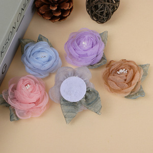 Flores 3D con Detalles de Malla y Hojas de 5.5cm, Tejidas a Mano, Accesorios para el Cabello, Decoraciones para Ropa - Product Image 2