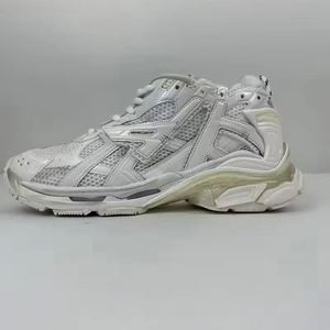 Baskets de sport rétro de luxe avec empeigne en maille respirante et cuir véritable pour printemps, été, hiver, anti-odeur, avec logo et boîte - Product Image 3
