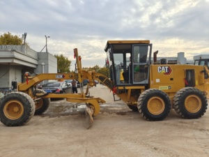 Sử dụng Sâu Bướm 140k học sinh lớp động cơ mèo 140K 140g 14h <span class=keywords><strong>14g</strong></span> 12g học sinh lớp động cơ mèo đã qua sử dụng 140K với giá tốt - Product Image 5