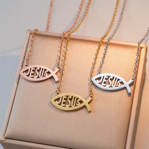 Colares de Pingente de Joias de Moda em Aço Inoxidável Banhado a Ouro à Prova d'Água com Tema Religioso Cristão de Peixe Jesus para Mulheres e Homens Atacado - Product Image 1