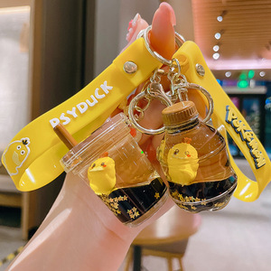 Gran oferta bolsa de regalo colgante pato llavero nuevo estilo aceite flotante llavero dibujos animados acrílico lindo pato líquido llavero - Product Image 2