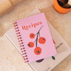 Carnet <span class=keywords><strong>de</strong></span> <span class=keywords><strong>recettes</strong></span> rose personnalisé à spirale, joli carnet <span class=keywords><strong>de</strong></span> notes à reliure métallique motif tomate, planificateur culinaire personnalisé <span class=keywords><strong>pour</strong></span> la <span class=keywords><strong>cuisine</strong></span> - Product Image 1