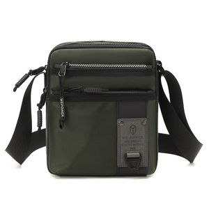 Bolso Bandolera Cruzado de Hombro para Hombre, Unisex, Impermeable, Resistente al Desgaste, de Nailon y Poliéster - Product Image 2