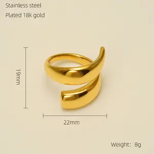 Logotipo personalizado geometrías joyería impermeable PVD chapado en oro deslustre anillos de mujer gratis