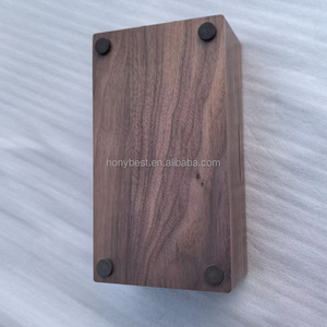 Mini cadre photo en bois, boîte musicale, urnes commémoratives magnétiques en bois pour animaux de compagnie, boîtes <span class=keywords><strong>à</strong></span> souvenirs en noyer avec couvercle <span class=keywords><strong>à</strong></span> charnière pour cadeau - Product Image 4