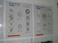 RONSE Nouveau Spot LED de Plafond Musical avec Haut-parleur Bluetooth Intégré pour Coin Musical