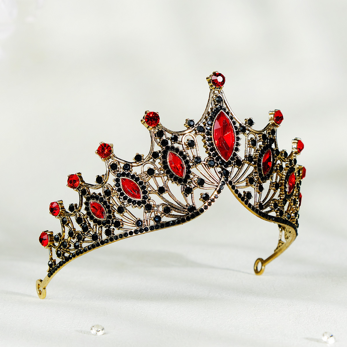 Black Red Vintage Tiara Princess Rhinestone Crystal Beauty  display picture 2