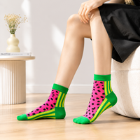 Chaussettes fantaisie colorées et amusantes personnalisées, motif original, OEM ODM, faible MOQ, cadeau décontracté personnalisé, antibactériennes, automne, hommes, femmes