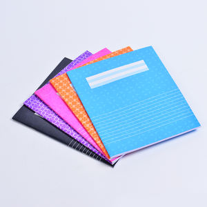 Cuaderno de fotos de estrella internacional directo de fábrica, cuaderno periférico de deportes de Fútbol, cuaderno grapado de educación francesa para estudiantes - Product Image 2