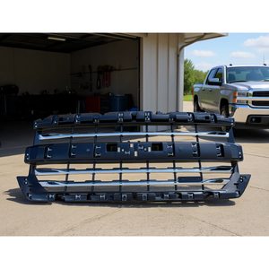 Parrilla Delantera Cromada para Camioneta Silverado 1500 2016-2018 LT, Pieza de Repuesto Nueva P0347 - Product Image 1