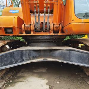 Doosan DH150-7รถขุดตีนตะขาบไฮดรอลิกขนาดเล็กถัง1.6mÂ เครื่องยนต์แบบญี่ปุ่นดั้งเดิมใช้งานได้42ตัน - Product Image 3