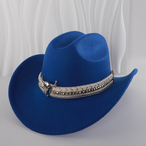 Vente en gros de bonnets tendance pour femmes avec des styles de tricot uniques pour les accessoires de mode - Product Image 6