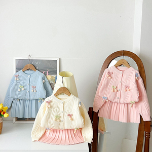 Nuovo Set Due Pezzi per Bambina 2026, Maglione Elegante con Fiocco, Maniche Lunghe, Tinta Unita, Abbigliamento Dolce per Bambine - Product Image 5