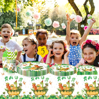 Kit de Fournitures de Fête Dinosaure en Gros – Décoration d'Anniversaire Thème Dinosaure de Dessin Animé – Assiettes, Gobelets, Serviettes, Nappe et Accessoires de Table