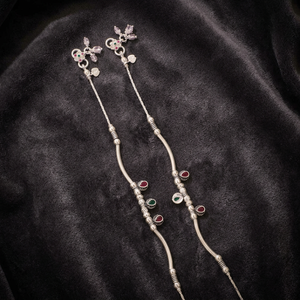 Paire de chaînes de cheville en argent sterling 925 avec pierres précieuses en forme de goutte, élégantes, style Payal indien traditionnel, bijoux de pied pour femmes, chaînes de jambe de mariée - Product Image 1