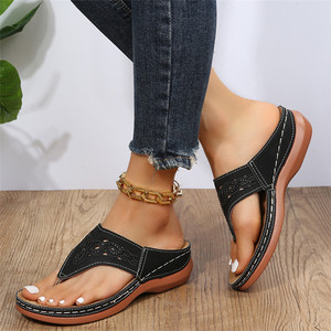 Sandalias Nuevas 2026, Tallas 36-43, con Suela Gruesa de Espiga, Sandalias de Playa con Diseño Hueco y Diamantes para Mujer, Calzado de Verano - Product Image 6