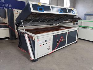 Machine à plastifier la mélamine pour différentes tailles de porte en bois MDF Panneaux de particules <span class=keywords><strong>Menuiserie</strong></span> Membrane sous vide à chaud Thermofoil Press - Product Image 4
