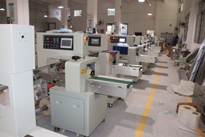 350XT Machine à emballer automatique en pâte à modeler pour l'emballage en argile colorée par poterie en caoutchouc - Product Image 6