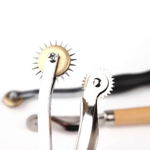 Rueda de Trazado con Mango de Madera, Rueda de Trazado con Dientes Puntiagudos, Rodillo para Cuero, Rueda de Trazado para Cuero - Product Image 4