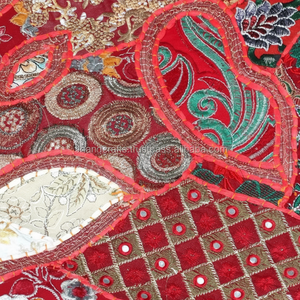 งานศิลปะแขวนผนังลายปะติดผ้าวินเทจอินเดียคุณภาพสูงเป็นมิตรกับสิ่งแวดล้อม ราคาขายส่ง คอลเลคชั่น - Product Image 1