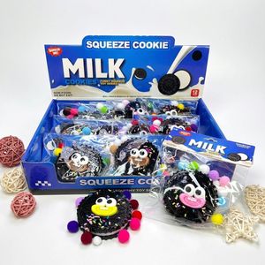Juguete Blandito de Goma Suave de Simulación de Queso con Boca Grande, de Ascenso Lento, para Aliviar el Estrés, Ideal para Fiestas, Venta al por Mayor - Product Image 5