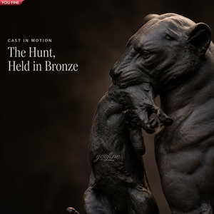YOUFINE Statue <span class=keywords><strong>de</strong></span> lionne classique en bronze pour l'extérieur avec trois jeunes lionnes affamées portant un gibier, pour la décoration <span class=keywords><strong>de</strong></span> jardin, <span class=keywords><strong>de</strong></span> parc et <span class=keywords><strong>de</strong></span> pelouse <span class=keywords><strong>de</strong></span> <span class=keywords><strong>domaine</strong></span> - Product Image 2