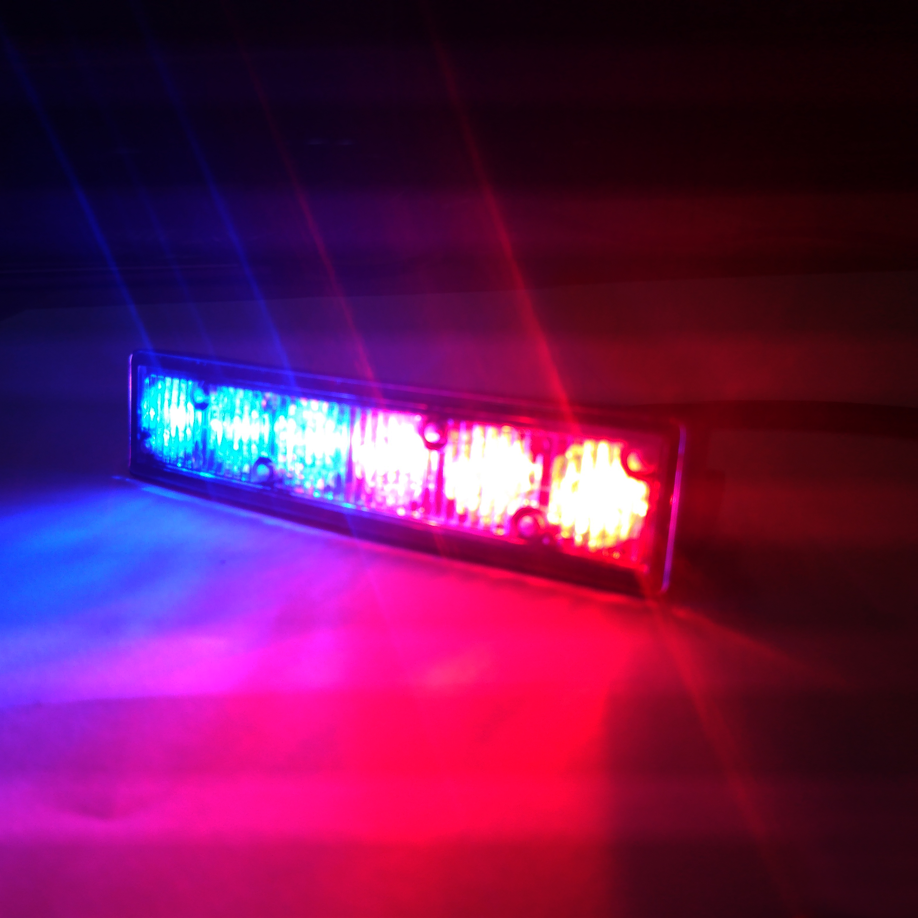 MITAD ROJO/MITAD AZUL